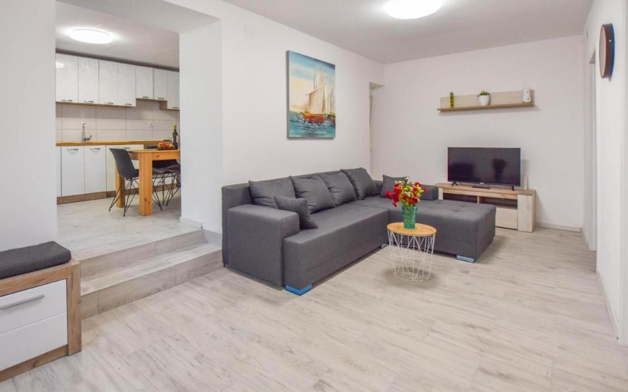 Suite Apartment Toni Poljana  Exteriér fotografie